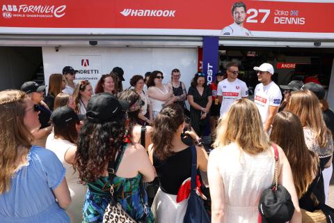 Andretti_and_Girls_Across_the_Grid_with-drivers